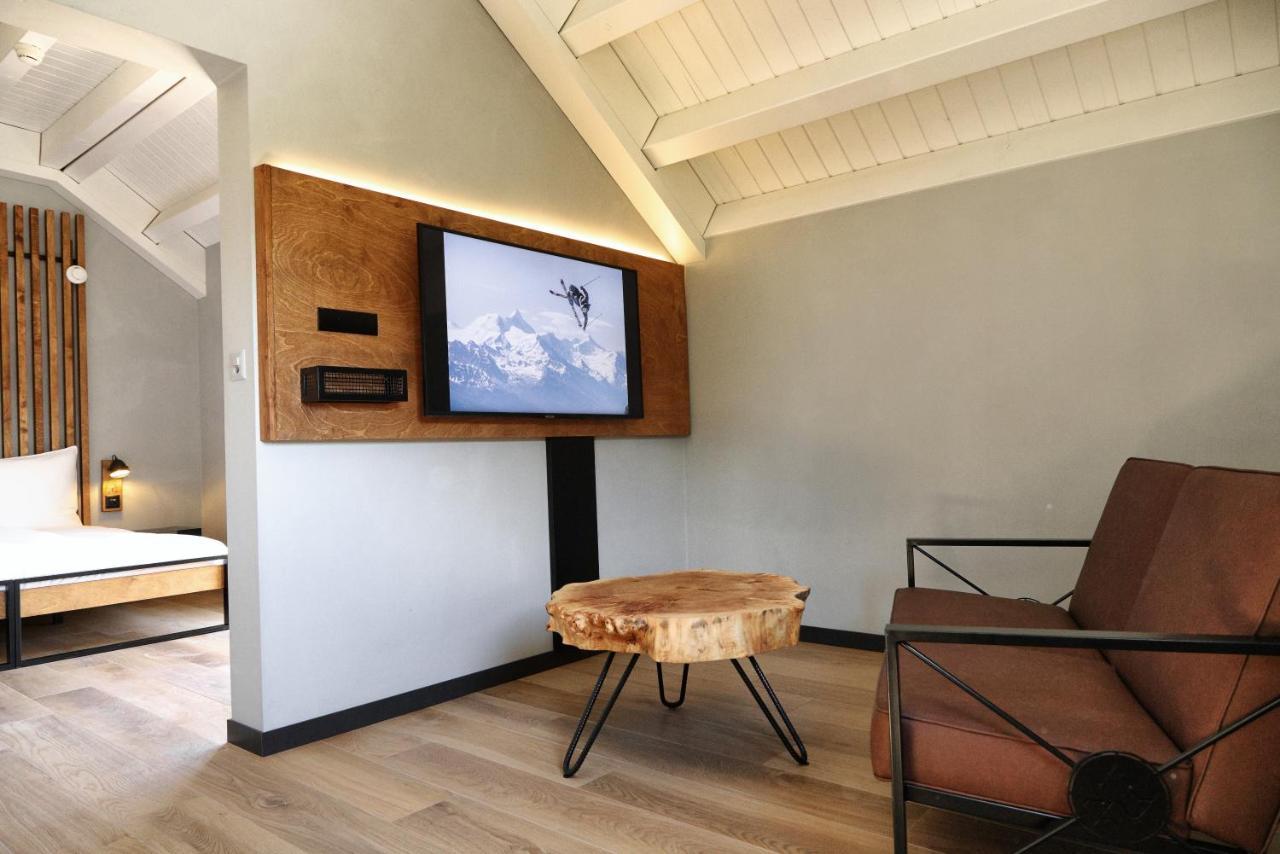 Alaia Lodge クラン エクステリア 写真