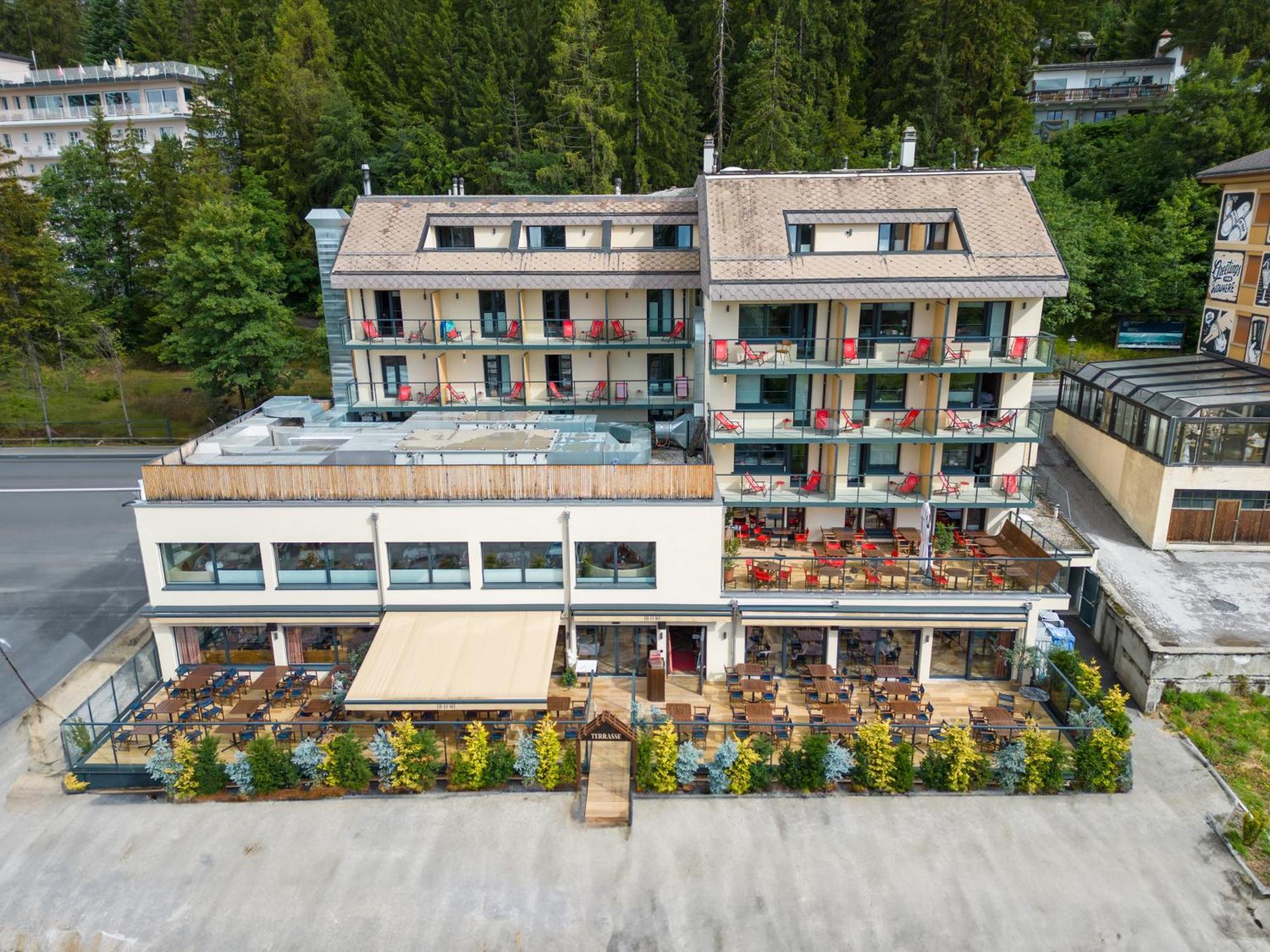 Alaia Lodge クラン エクステリア 写真